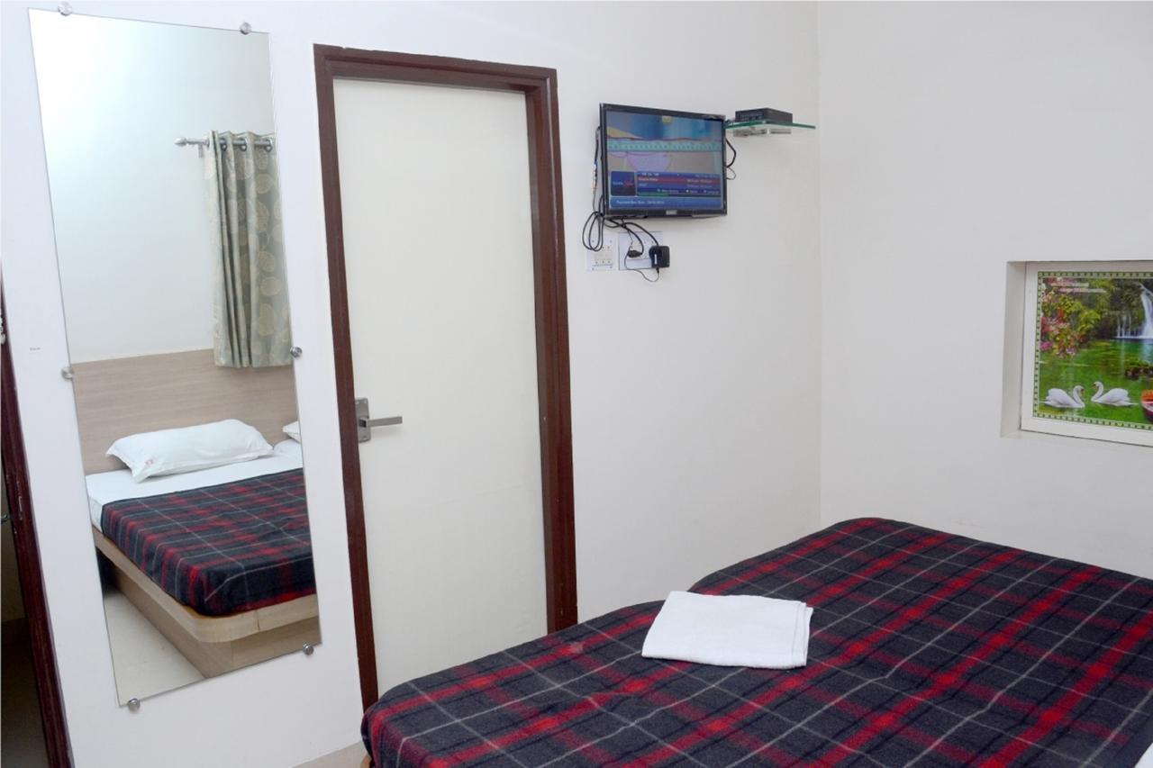 Hotel Kuber Nagpur Dış mekan fotoğraf